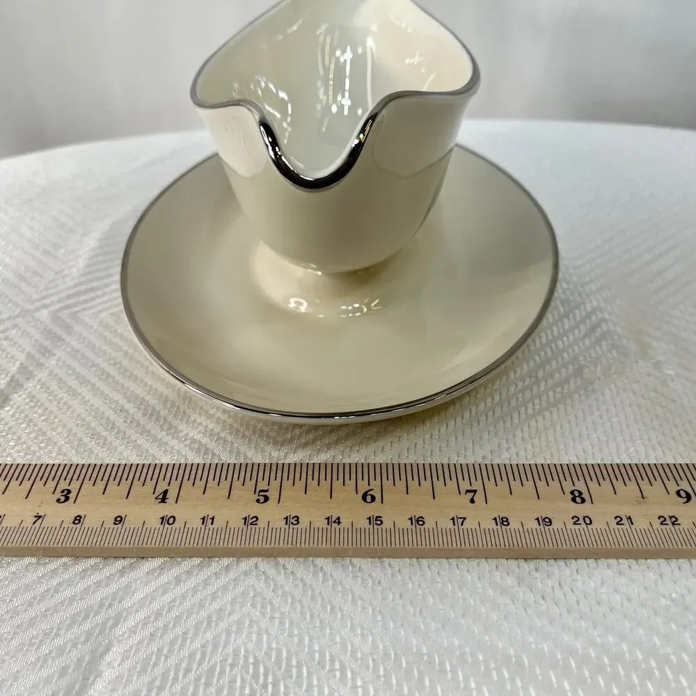 Nivara by Westport Gravy Boat with Attached Underplate White Gray Sprig China